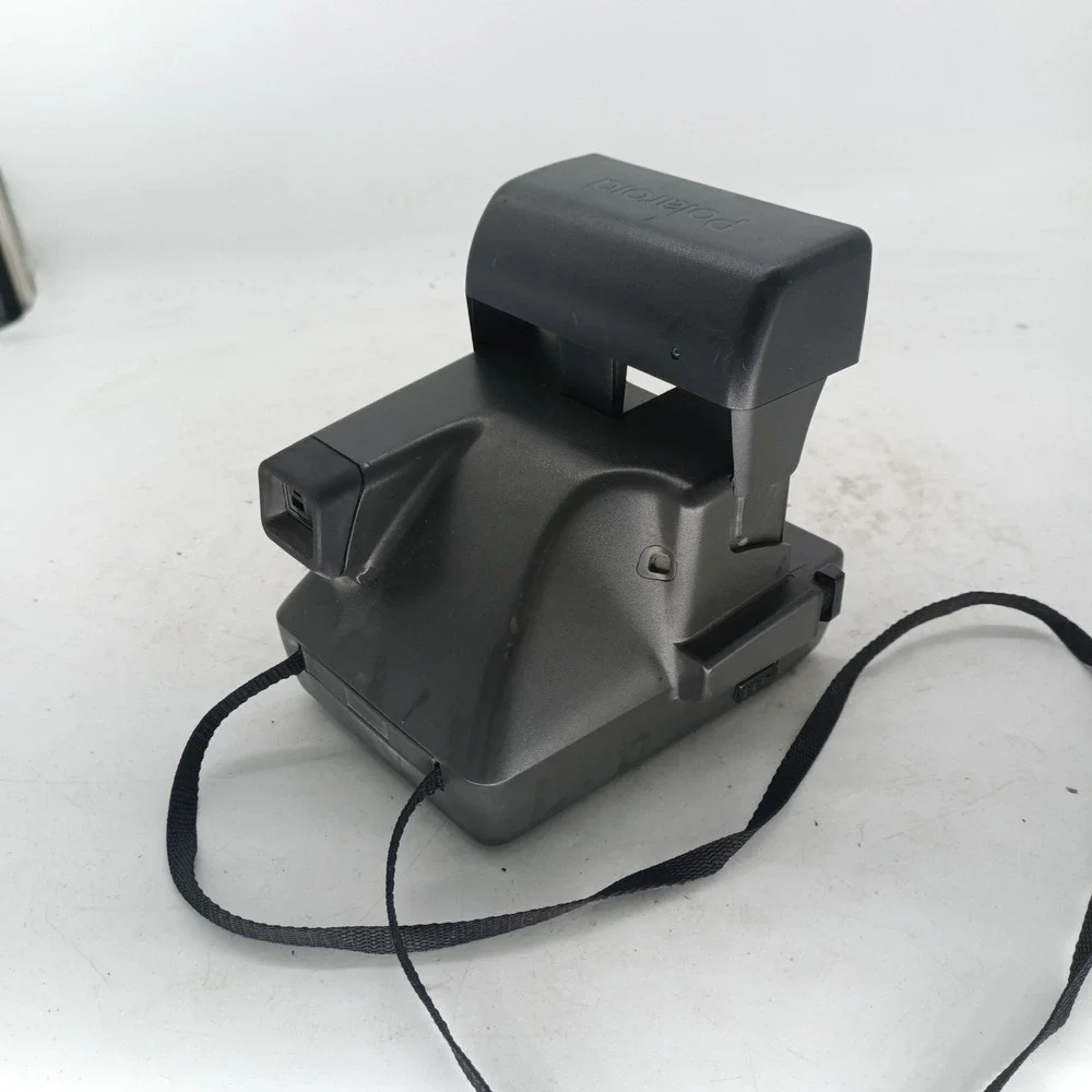 Polaroid OneStep CloseUp Instant Film Camera 600 Series Vintage Gray Black a1